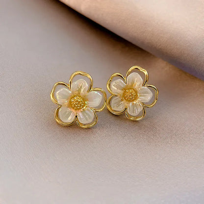 White Shell Petal Stud Earring - BlingVows - Best Imitation & Anti Tarnish Jewelry Wholesaler